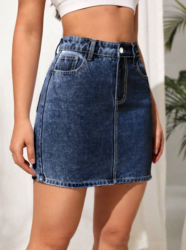 Klassieke knielange denim rok met knoopsluiting