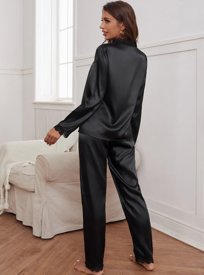 Luxe Satijnen Elegantie – Dames Pyjama Set