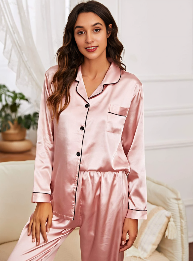 Luxe Satijnen Pyjama Set met Contrasterende Bies